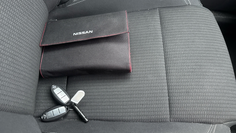 Nissan Qashqai 1.3 DiG-T MH Acenta Premium 5dr Petrol Hatchback